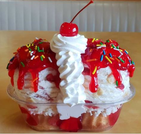 Braums Strawberry Cheesecake