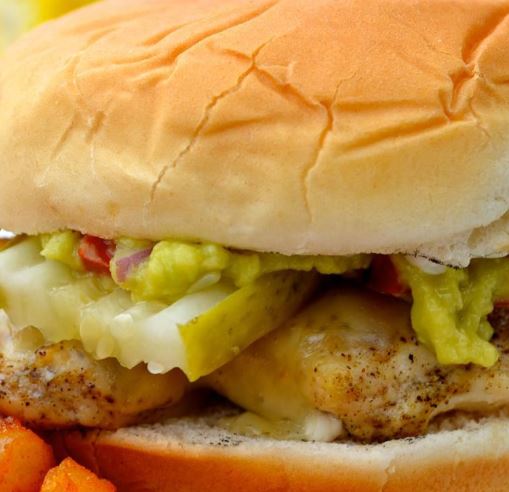 Braum's Chicken Bacon Jack Sandwich (Grilled/Crispy)